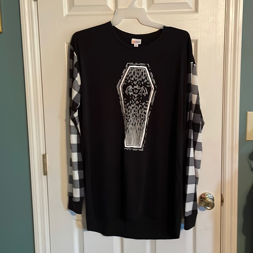 NWOT LuLaRoe 2XL long sleeve Hudson shirt, Halloween, creepin it real